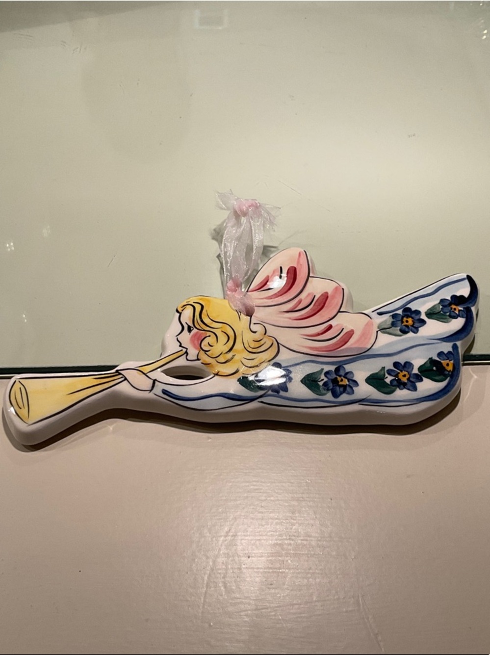 Awesome Gail Pittman angel Ornament!  MINT and spectacular!